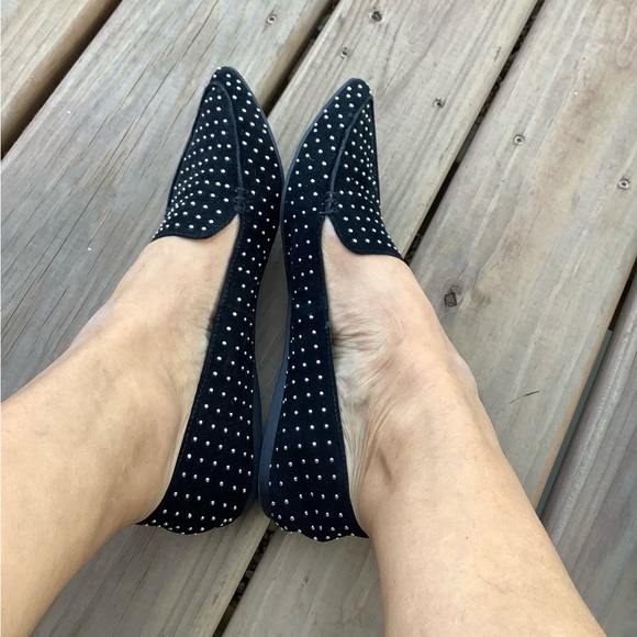 Pretty pointed toe loafers🖤🤍🖤🤍🖤 - Picture 3 of 8
